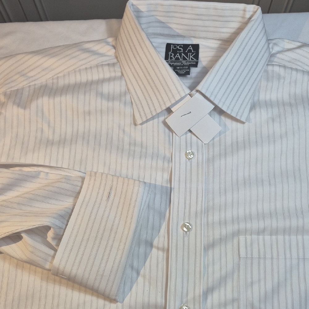Jos. A. Bank Signature Collection White Light Gray Pinstripe Mens Dress Shirt